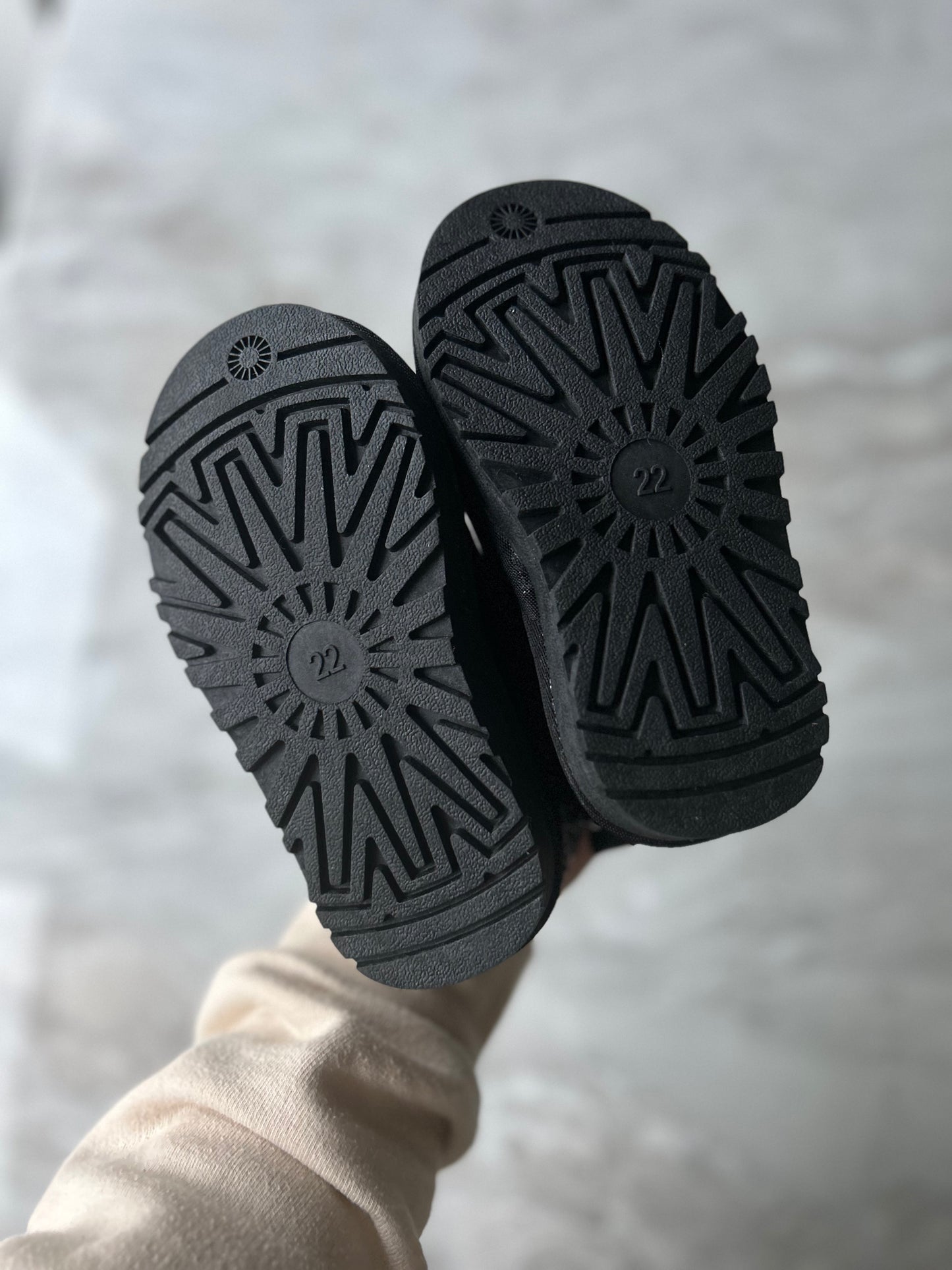 Fur tazman like ankle boots