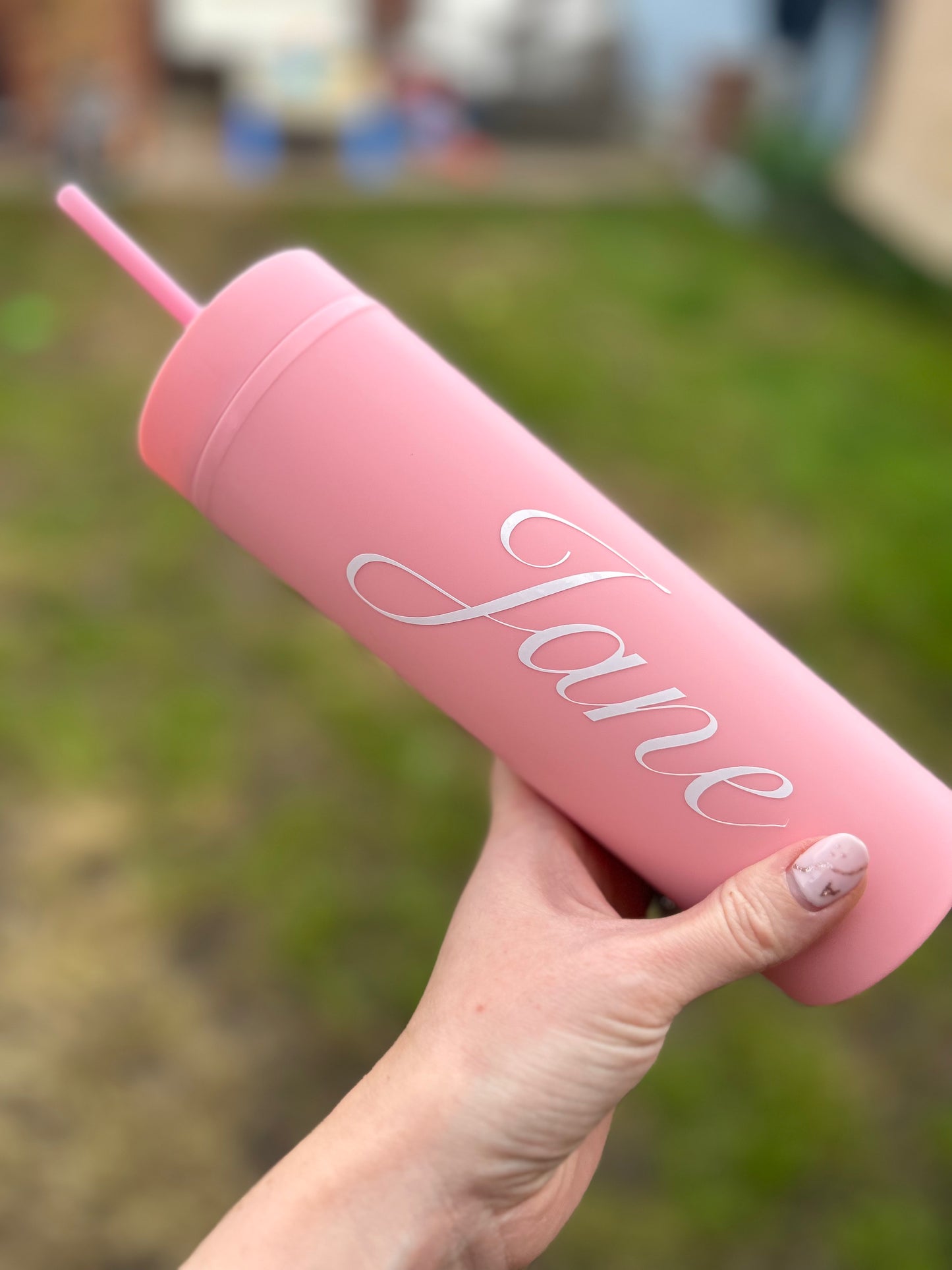 Personalised tumbler with straw light pink
