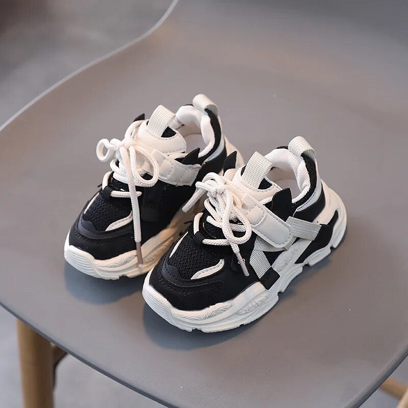 Kids and toddler trainers
