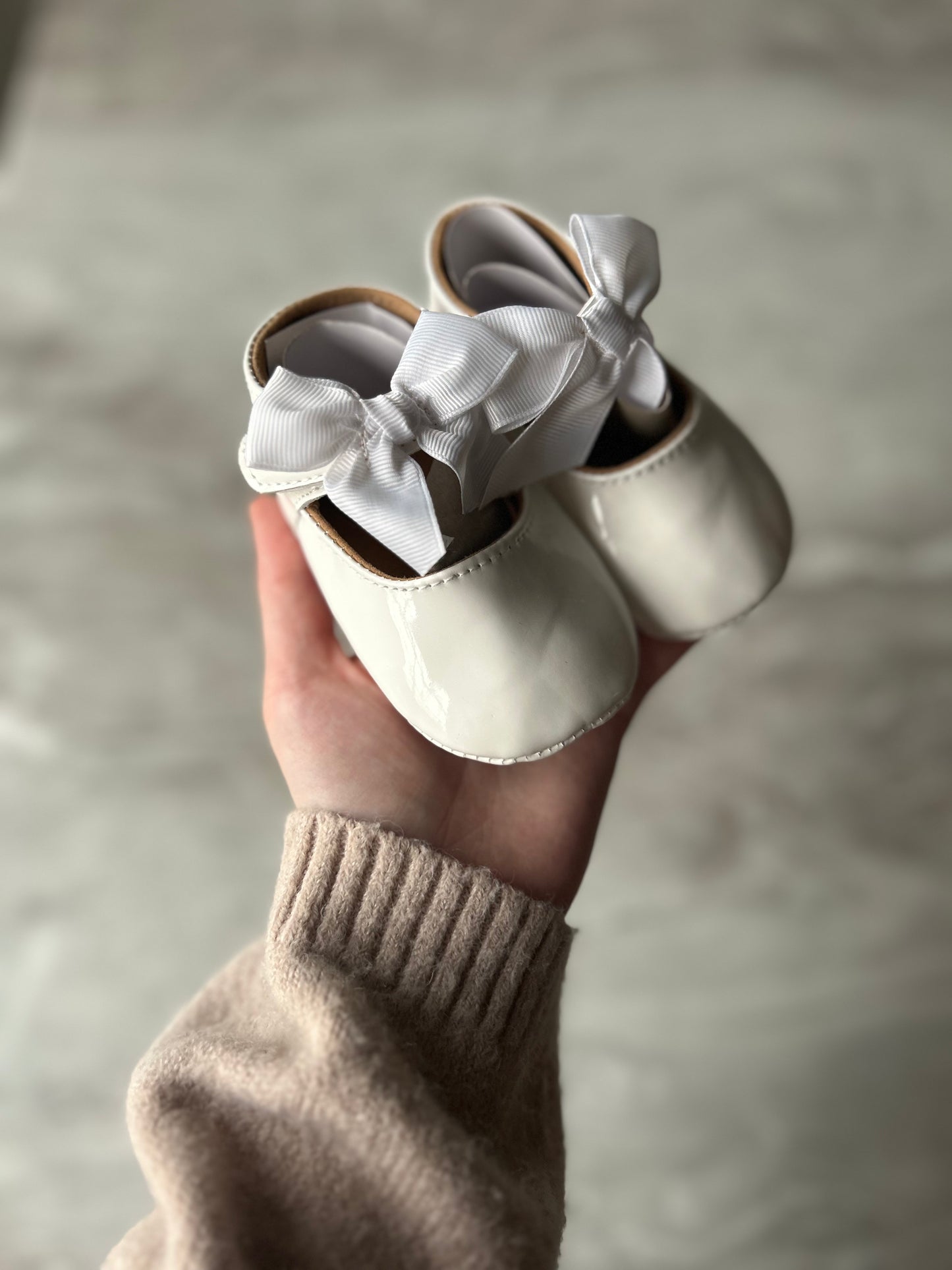 White Soft Sole Bow Shoes
