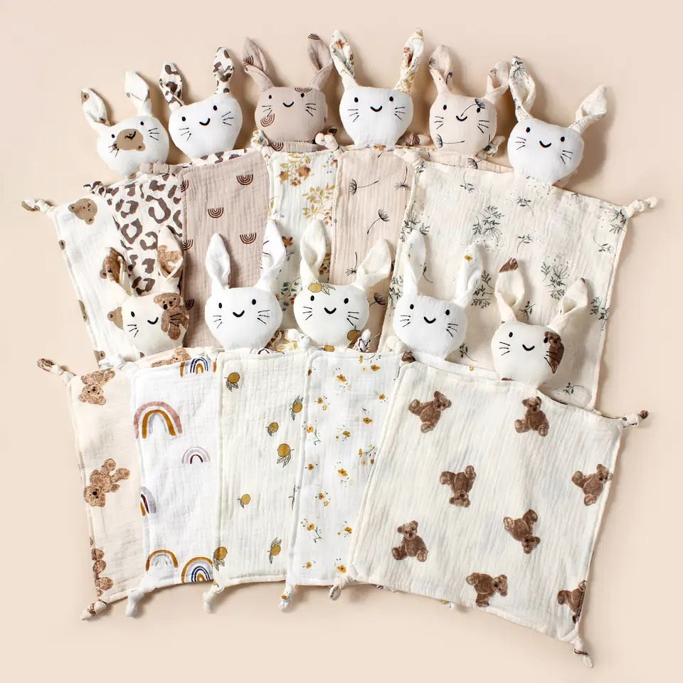 Personalised embroidered baby comforter 