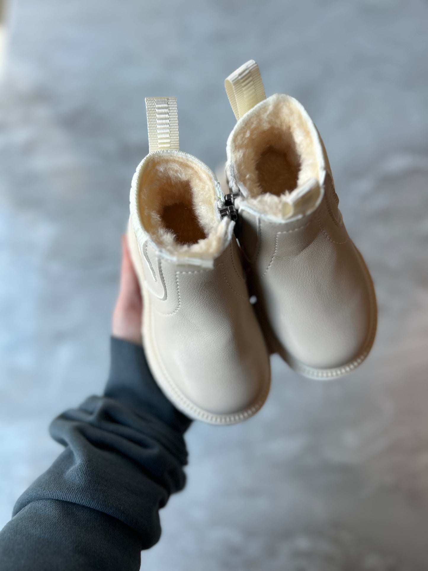 Fur Lined winter boots for toddlers and kids 